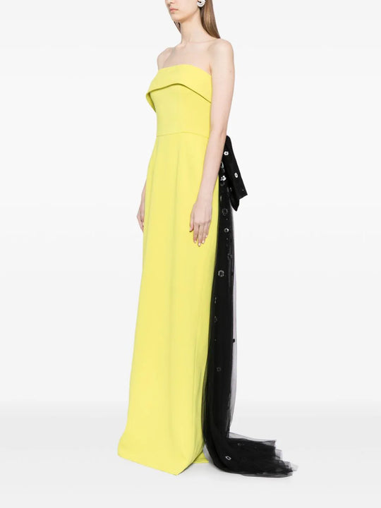 Crepe off-shoulder dress with a tulle bow and tail on the back