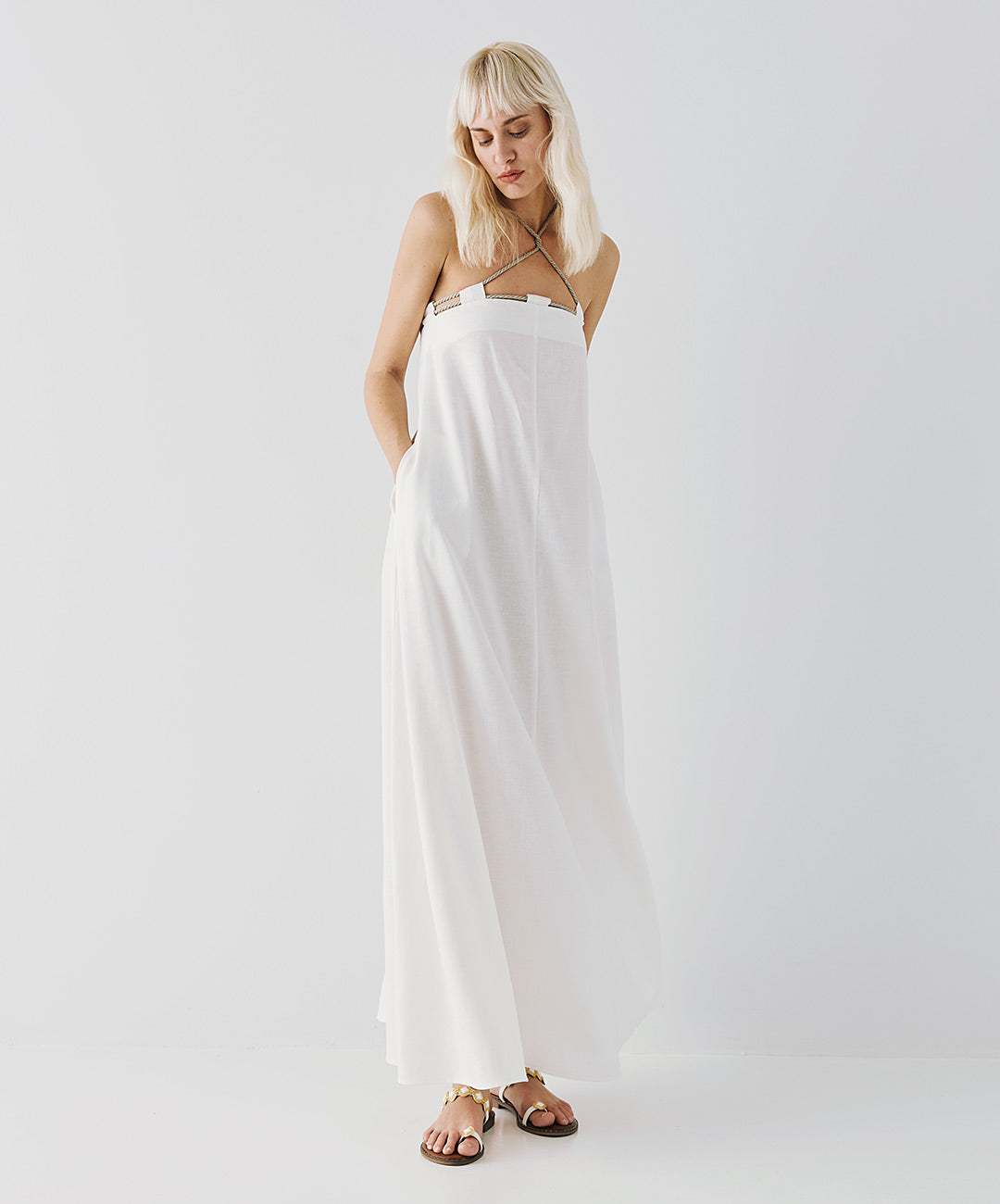 Maxi dress with drawstrings