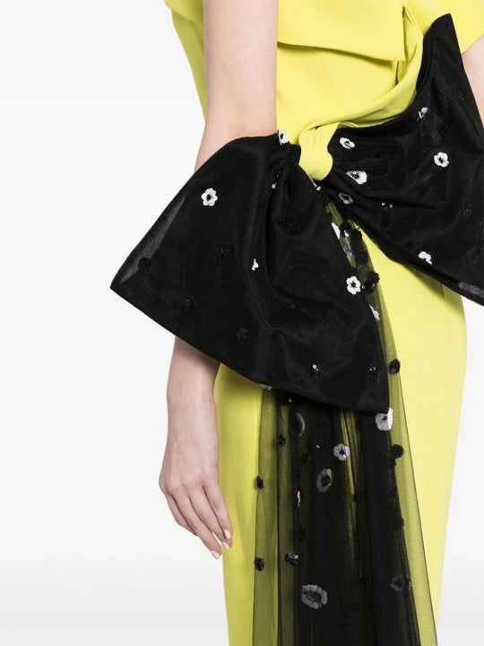 Crepe off-shoulder dress with a tulle bow and tail on the back